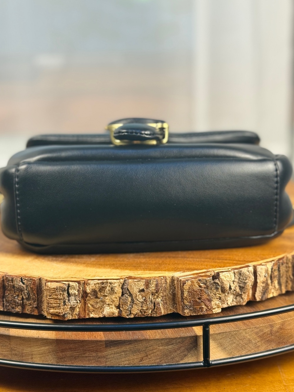 Coach Pillow Tabby Shoulder Bag 18 Black Leather Brass Hardware C3880 Like New - Picture 8 of 16